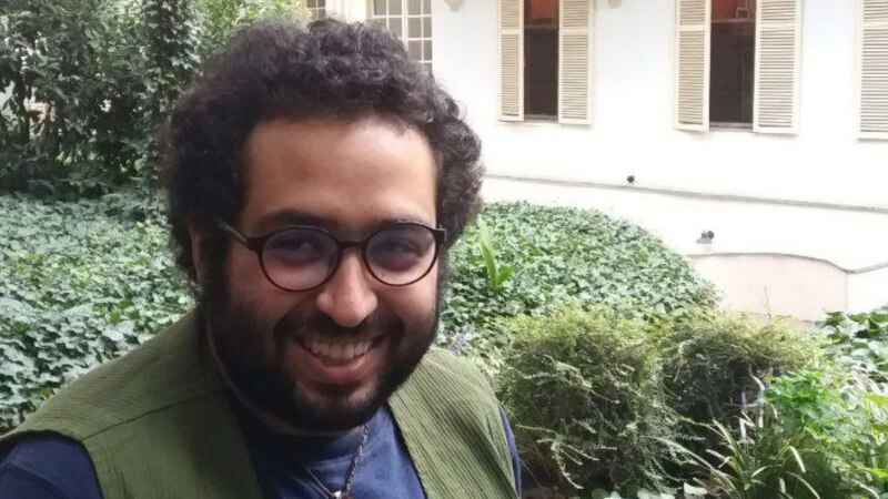 ირანში 23 წელი მიუსაჯეს მწერალ და სატირიკოს ქიუმარს მარზბანს