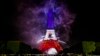 У Парижі з моменту відкриття в 1889 році Ейфелеву вежу відвідали 300 мільйонів людей 