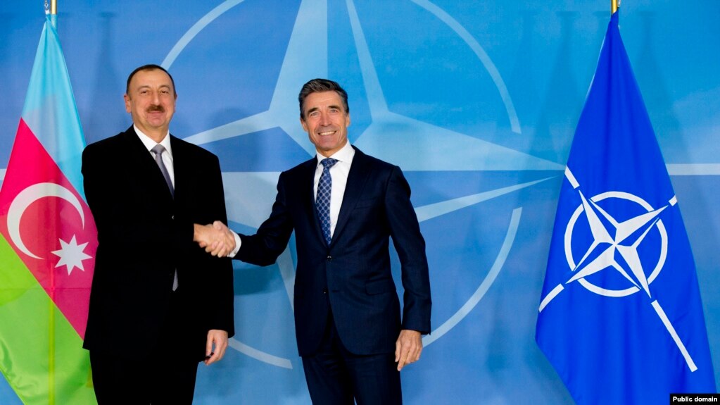 Azərbaycan prezident İlham Əliyev və NATO baş katibi Anders Fogh Rasmussen,Brüssel, 15 yanvar 2014