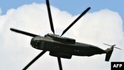 Военный вертолет Sikorsky CH 53. Иллюстративное фото.