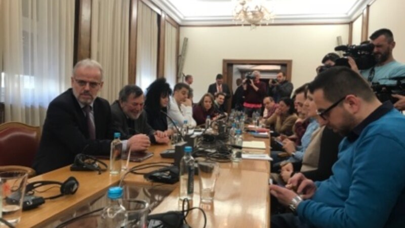 Џафери ќе чека ВМРО-ДПМНЕ да се премисли за Законот за јазици 