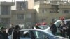 تصویری که خبرگزاری نیمه رسمی فارس از خودروی فریدون عباسی، استاد فیزیک دانشگاه شهید بهشتی، ساعتی پس از انفجار منتشر کرد.