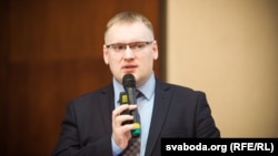 Анатоль Шумчанка падчас форуму прадпрымальнікаў 1 лютага 2016 году