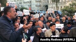 Müsavat Partiyasının Bakı Şəhər İcra Hakimiyyəti qarşısında piketi