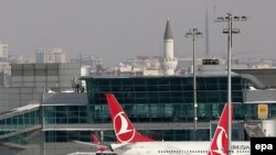 Ataturk aeroportu, arxiv fotosu