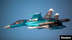 یک سوخو ۳۴ ارتش روسیه؛ رسانه‌های روسی می‌گویند از این جنگنده در «حملات علیه حکومت اسلامی» استفاده می‌شود