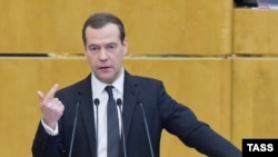 Дмитрий Медведев во время выступления с отчетом о результатах деятельности правительства России, 19 апреля 2017 года
