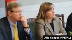 Štefan Füle și Natalia Gherman