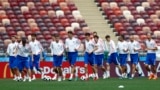 2018 წელს რუსეთი ფეხბურთის მსოფლიო ჩემპიონატს მასპინძლობდა. ფოტოზე - რუსეთის ნაკრების ვარჯიში, საუდის არაბეთთან შეხვედრის წინ.