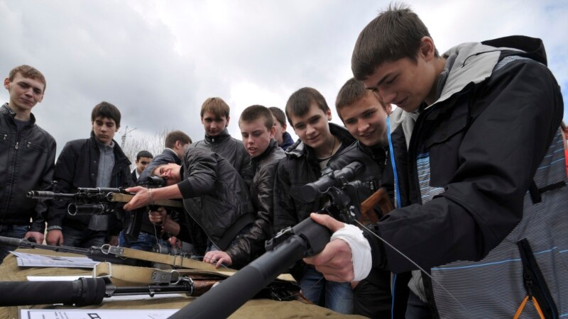 Госсовет Татарстана отложил рассмотрение инициативы разрешить подросткам работать на вредных производствах