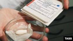 Одно из лекарств от ВИЧ, выпускаемых в России