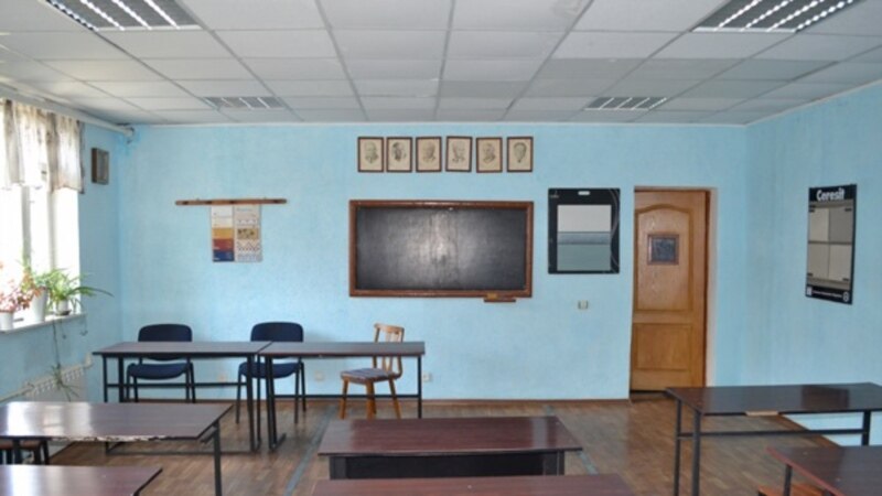 В Симферополе растет число школ, переведенных на «дистанционку» из-за COVID-19 – власти 