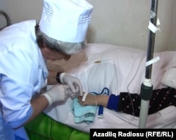 Пациент с диабетом в больнице Азербайджана