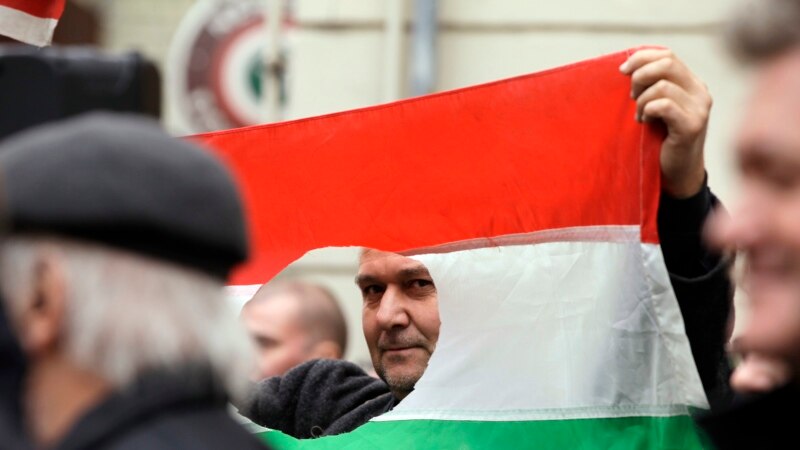 Mađarska krajnja desnica formirala Nacionalnu legiju
