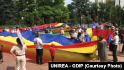 La acțiunea organizată de "UNIREA - ODIP" în fața Parlamentului de la Chișinău