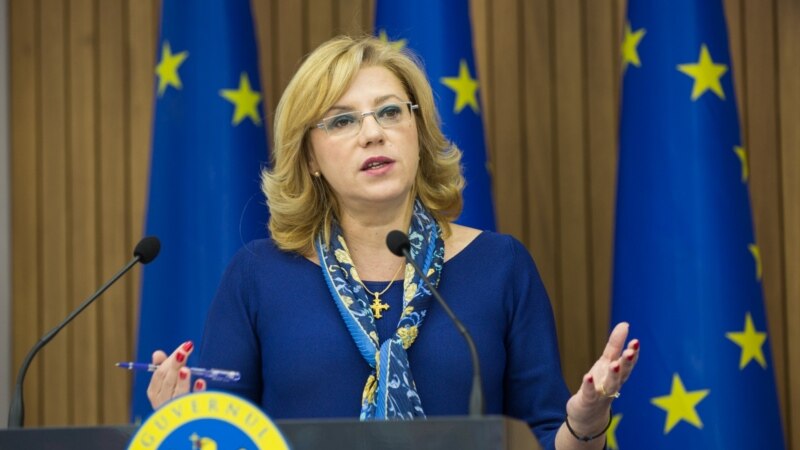 Eurocomisarul Corina Crețu: statutul de observator în UEE este chestiunea internă a R.Moldova