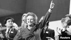 Margaret Thatcher na skupu svoje Konzervativne stranke, 1989. 