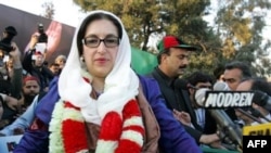 Pakistani former Prime Minister Benazir Bhutto in Rawalpindi on December 27, 2007.