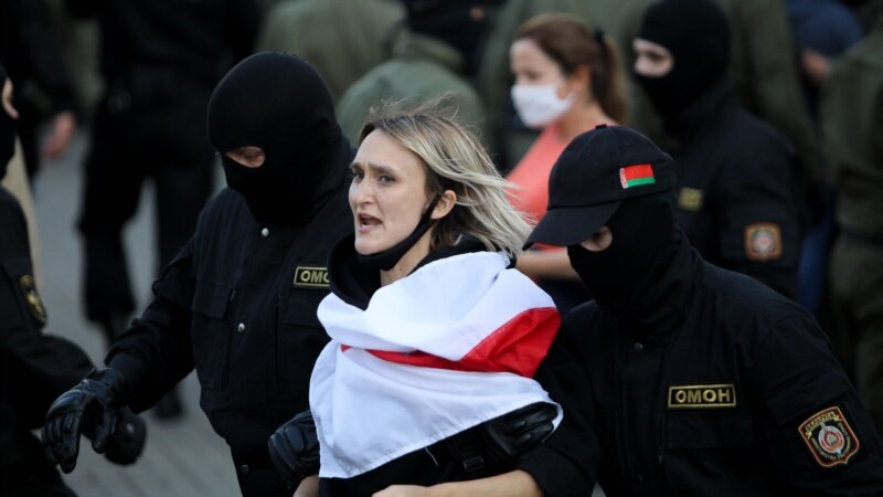 На маршах в Минске задержали свыше 300 человек