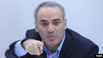 Garry Kasparov: 'Why become a martyr? I can do much more outside