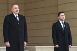 Під час офіційної церемонії вітання президента України Володимира Зеленського. Баку, 17 грудня2019 року
