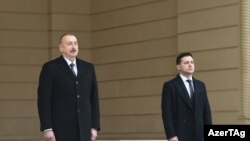 Президенти України та Азербайджану Володимир Зеленський (п) та Ільгам Алієв, Баку, 17 грудня 2019 року