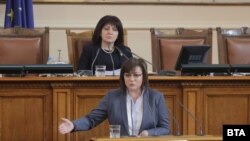 Лидерът на БСП Корнелия Нинова