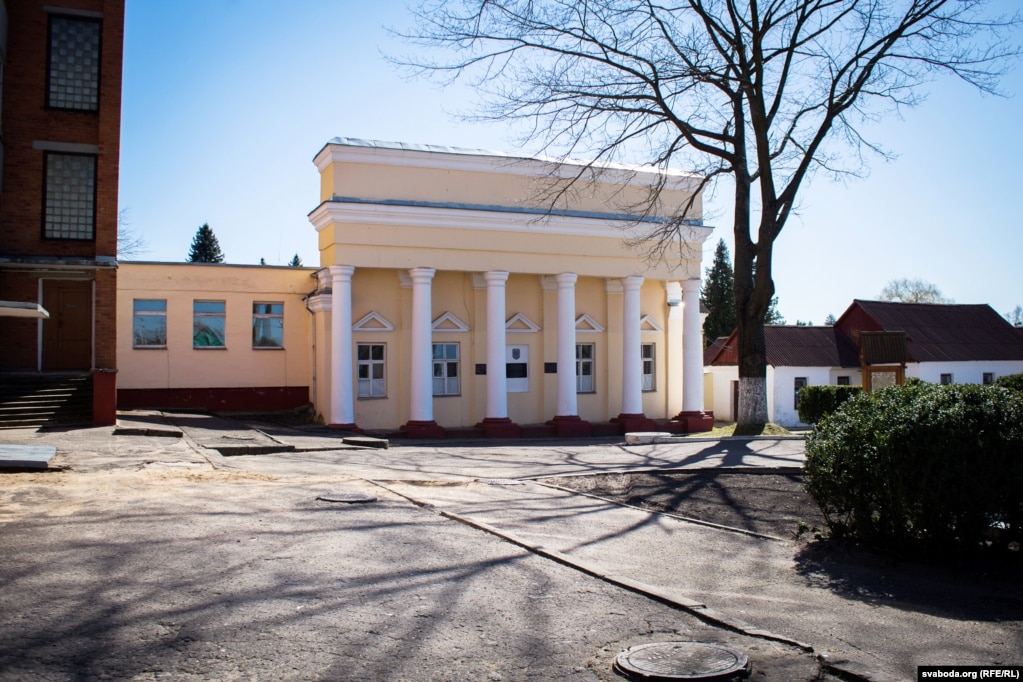 Былая гімназія, дзе вучыўся Кастусь Каліноўскі