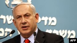 Israeli Prime Minister Benjamin Netanyahu: "The international community is not laying down a clear red line for Iran."
