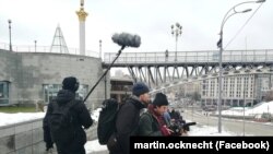 Під час зйомок докуменатльного фільму «У Києві не стріляють»