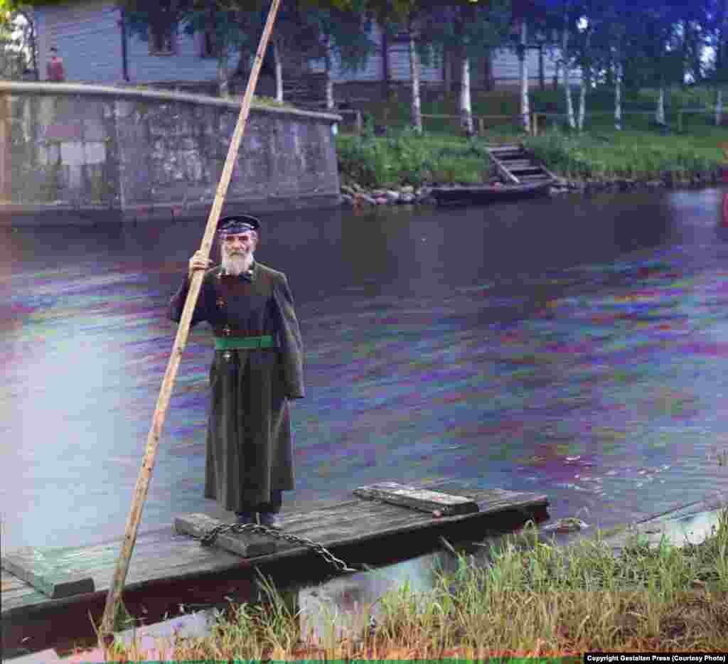 Pinkus Karlinsky...Supervisor of Chernigov Floodgate, 1909