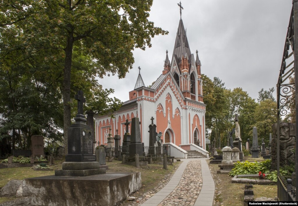 Капліца на могілках Росы ў Вільні, дзе пахаваюць паўстанцаў