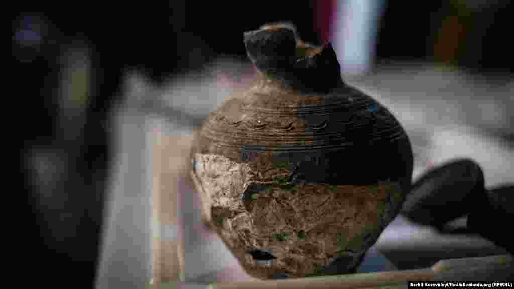 Фахіцями було знайдено чимало предметів побуду киян 11-18 століття