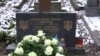 Олесь повертається в Україну, але проблема українських могил в Чехії лишається