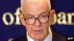 Former House of Representatives Speaker Thomas Foley is seen in Tokyo in 1999, when he was ambassador to Japan.