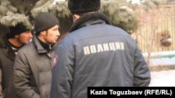 По данным правозащитников, часто исчезнувшие в странах СНГ узбекские беженцы позже обнаруживаются в тюрьмах Узбекистана.