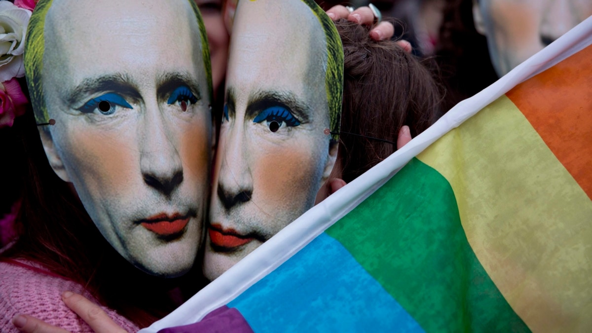 Being Gay in Putin's Russia