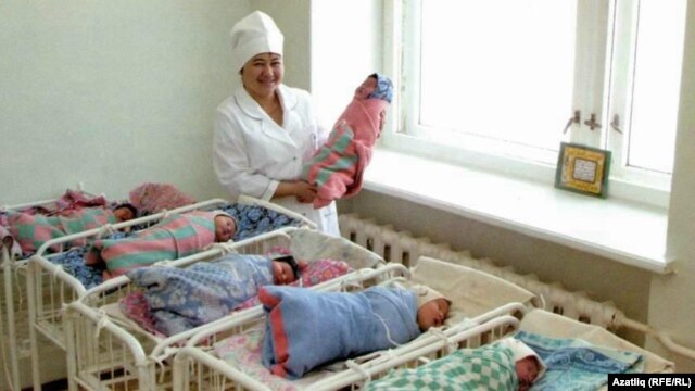 Жалал-Абадда жыл башынан бери 600 аял көз жарган. (Иллюстрация)