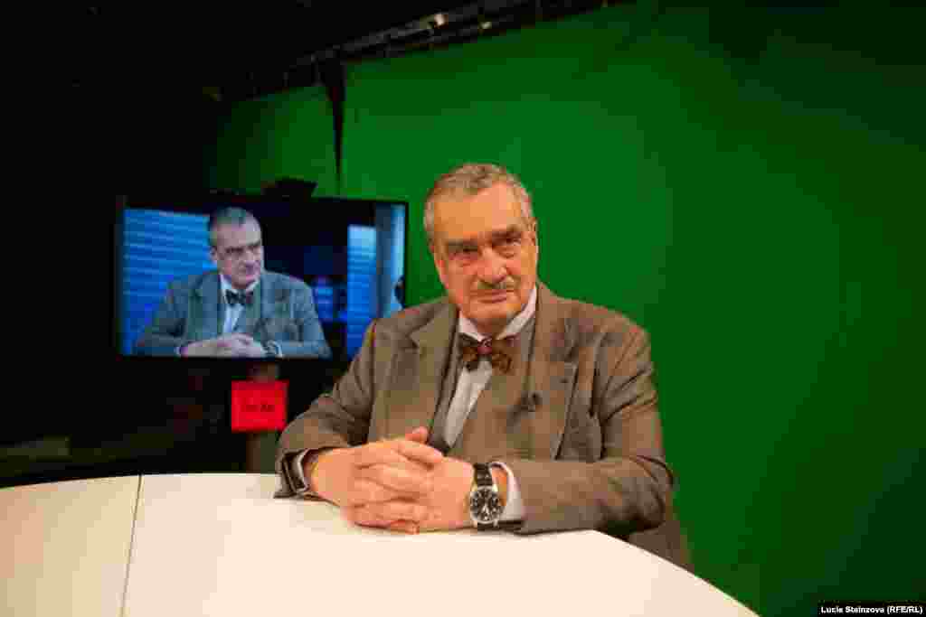 Czech Republic -- Karel Schwarzenberg at Current Time TV, studio, RFE/RL headquaters, Prague, March 5, 2015