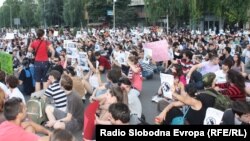 Протестите против полициска бруталност на 10 јуни 2011.