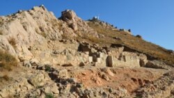 Археологические раскопки в Чембало