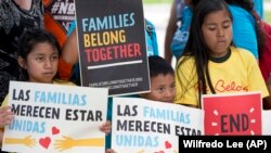 Дети мигрантов в защиту своих прав. США, Флорида, 1 июня 2018 года.