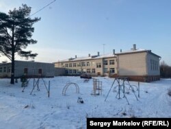 Школа села Деревянное