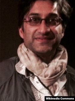 "Əli və Nino" filminin rejissoru Asif Kapadia.
