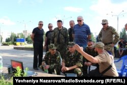 Rebeli din Pravîi Sektor în Mukacevo.