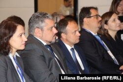 Participanți la Forum, (de la stânga la dreapta) Ana Mihailov - Fundația Fiedrich Ebert, ministrul de externe Andrei Galbur, Andian Candu, Peter Michalko