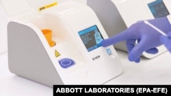 Технологія тестування коронавірусу Abbott ID NOW COVID-19 від компанії Abbott Laboratories