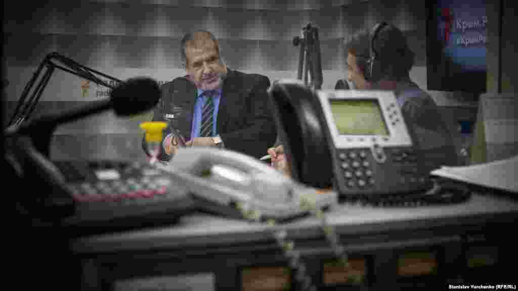 Глава Меджлиса крымскотатарского народа и тогдашний народный депутат Рефат Чубаров в гостях у Радио Крым.Реалии, сентябрь 2017 года&nbsp;