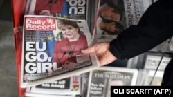 Номер газети Daily Record, перша шпальта присвячена реакції прем'єр-міністра Шотландії Ніколи Стерджен на вихід Великої Британії з ЄС. Единбург, червень 2016 року