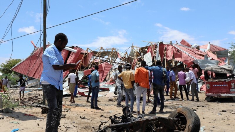 Експлозија во Сомалија, 20 убиени, десетици повредени